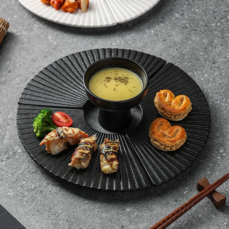 Ceramic Fan-shaped Plates